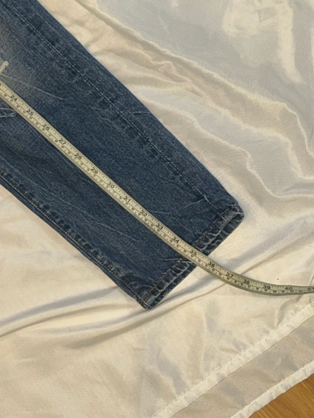 Lucky Brand Women's Boyfriend Jeans - Distressed Dark Blue Denim - Picture 10 of 10